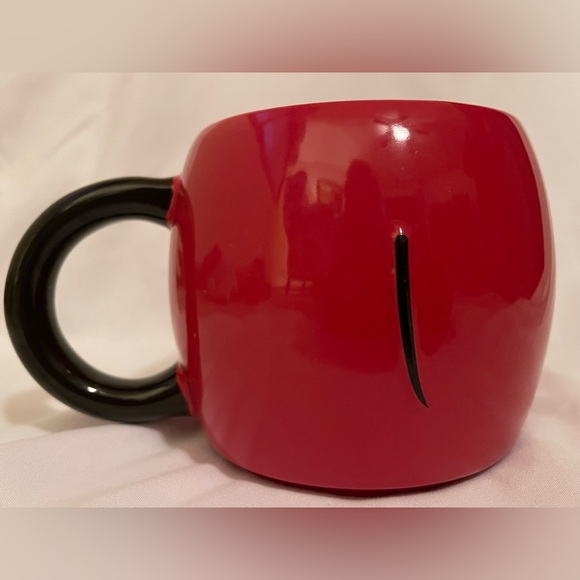 Disney Mickey Mouse Mug Tsum Tsum Coffee/Tea Mug - Red Black - Picture 2 of 3